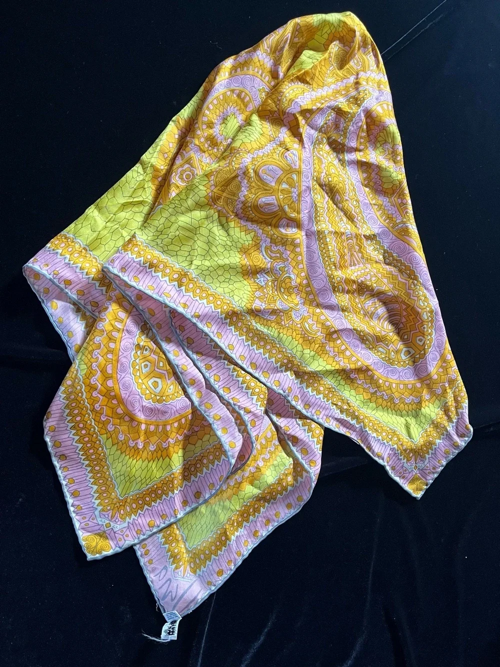 Vera Vintage Silk Paisley Square Scarf